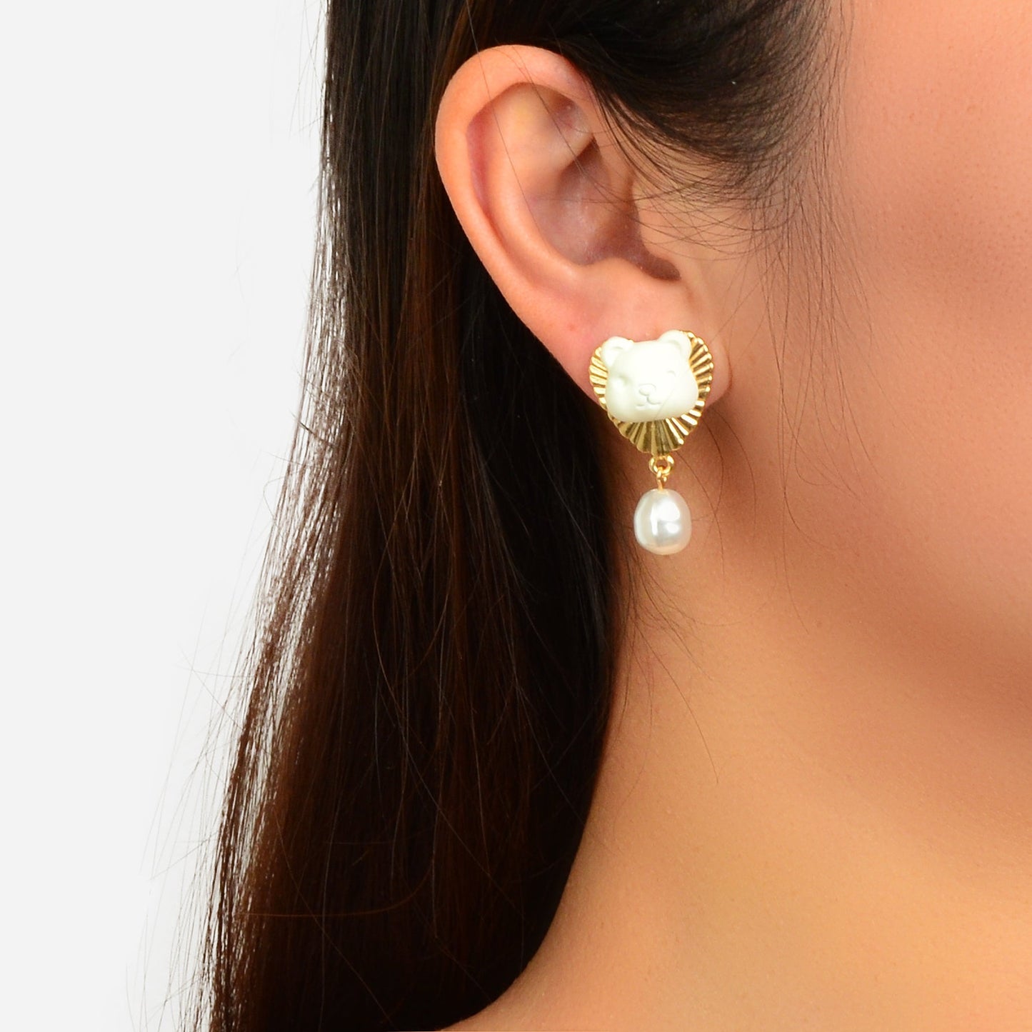 Lovely Cartoon White Bear Pierced Pearl Charm Gold Heart Hypoallergenic Earrings Feelontop Jewellery