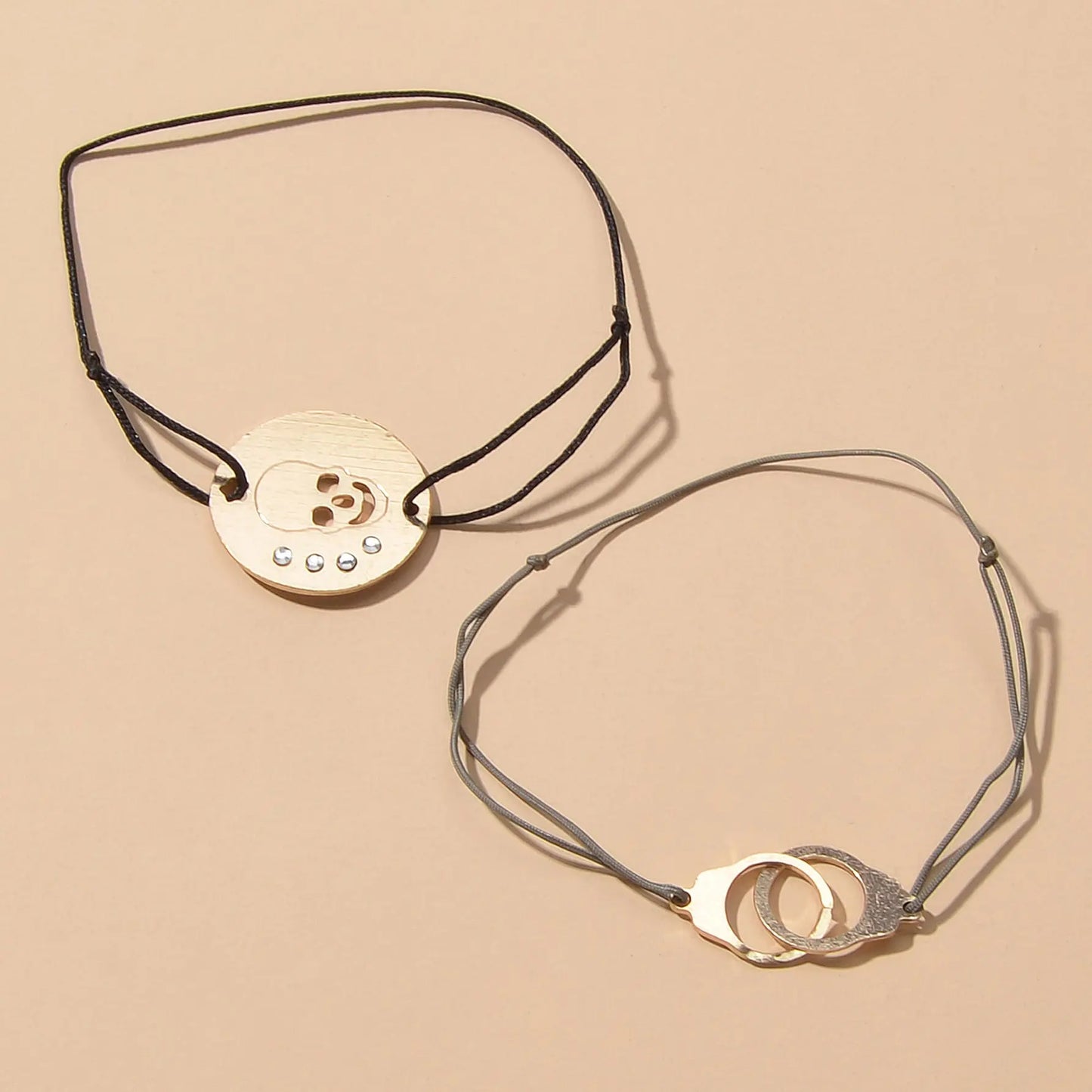 2pcs Goth Punk Hip Hop Elastic Rope Skull Handcuffs Charm Pirate Bracelet Bangle Feelontop Jewellery