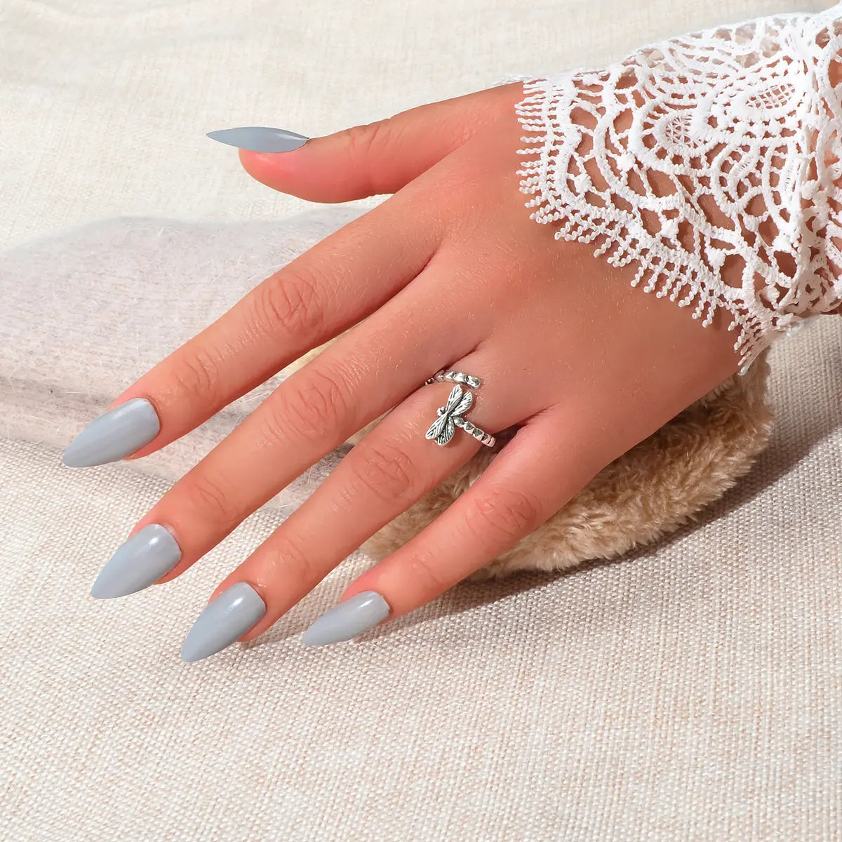 Vintage Designer Traditional Antique Silver Carved Dragonfly Finger Ring Jewelry Feelontop Jewellery