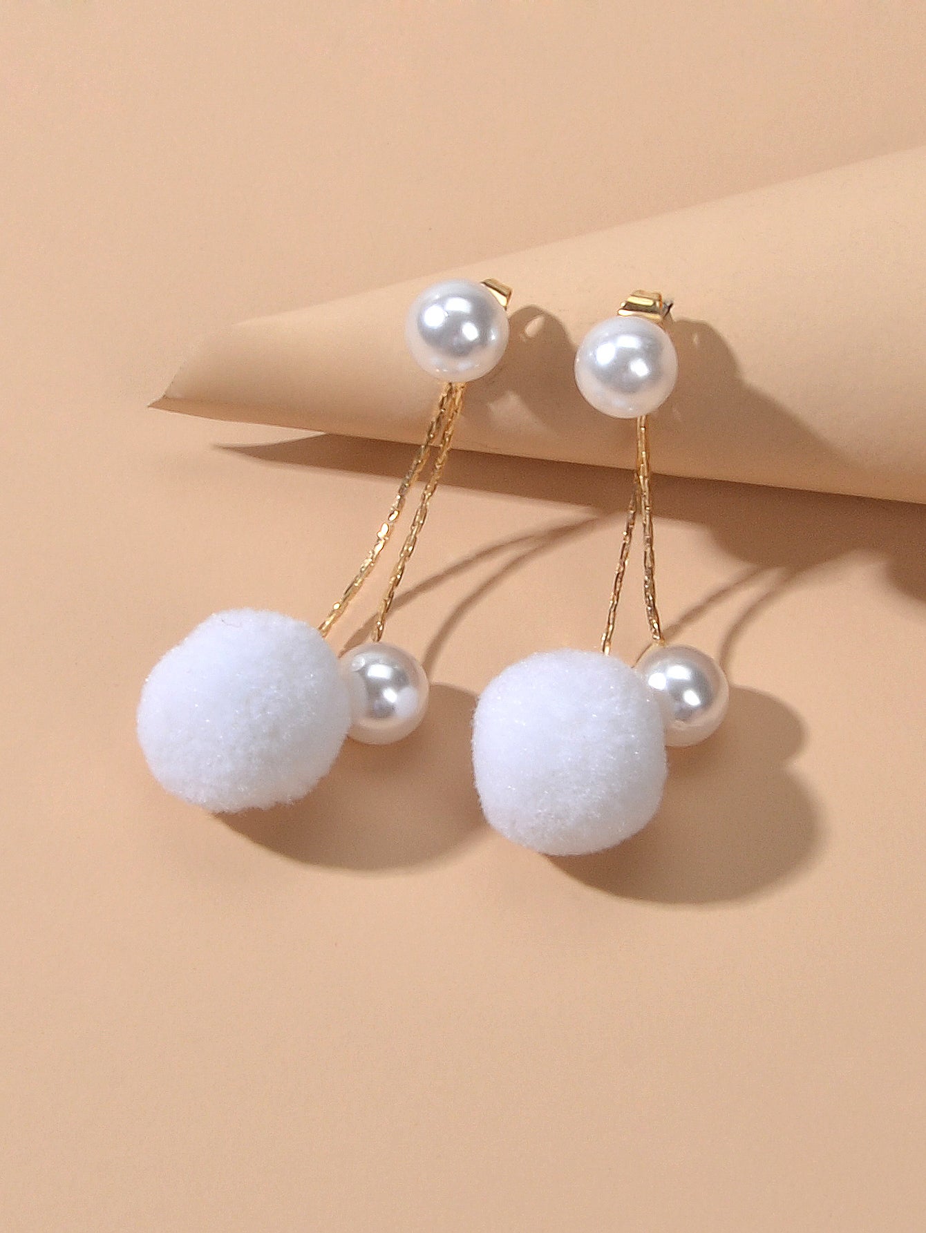 Retro Gold Chain Pearl Decor Ball Dangle Earrings Designer Jewellery Ear Jacket Feelontop Jewellery