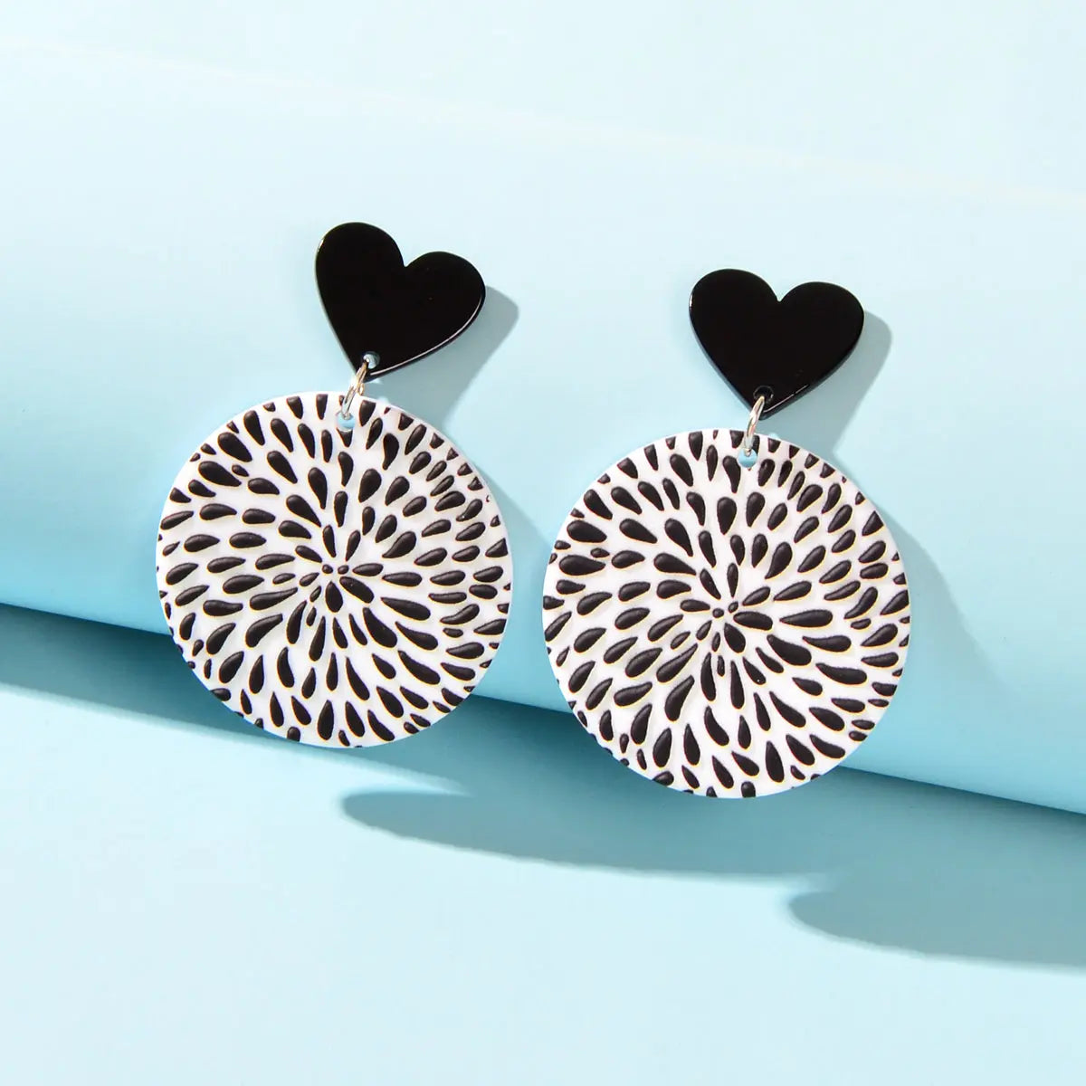 Boho Retro White Black Geometric Pattern Heart Round Acrylic Holiday Earrings Feelontop Jewellery