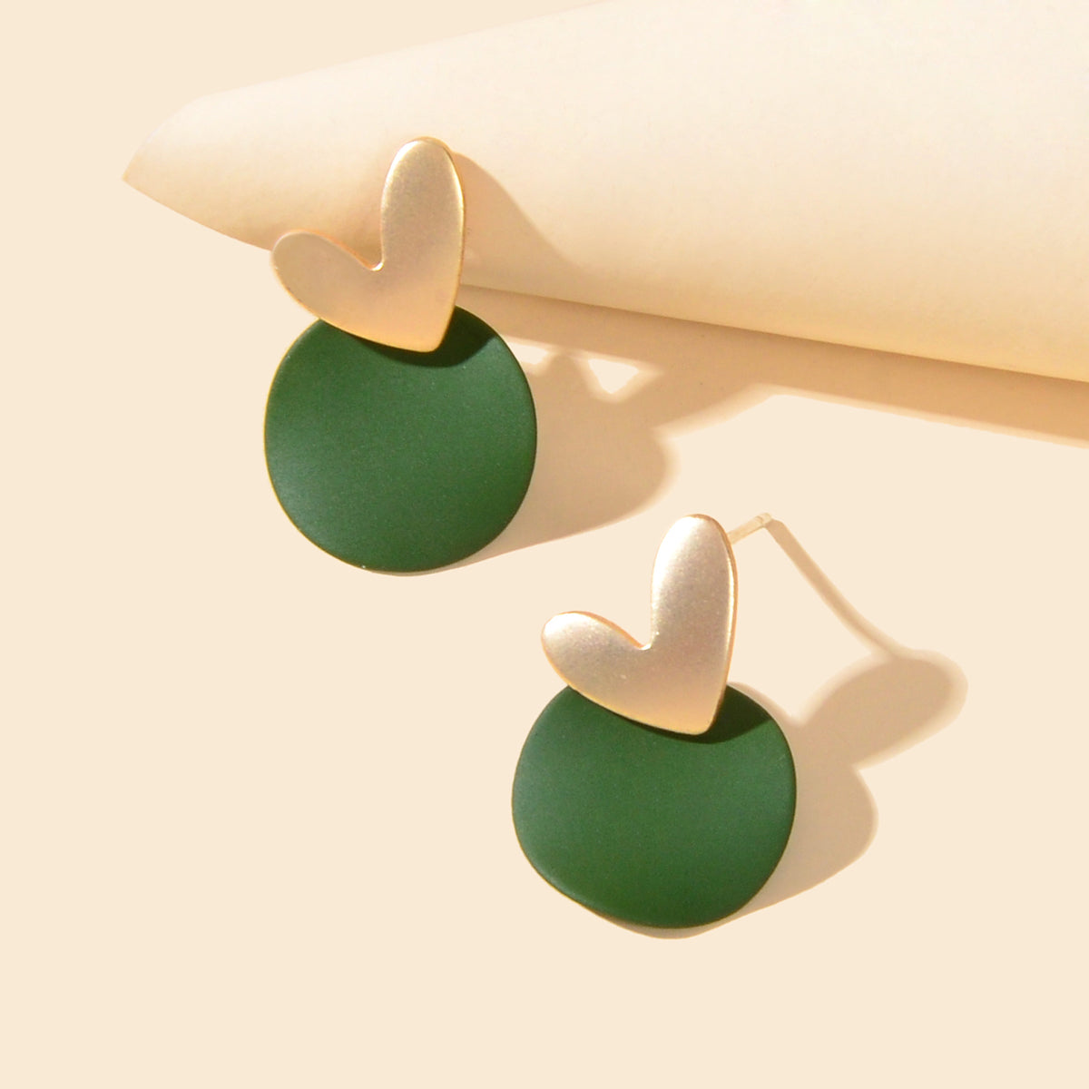 Love Heart Green Round Stud Pierced Hypoallergenic Female Earrings Stud Jewelry Feelontop Jewellery