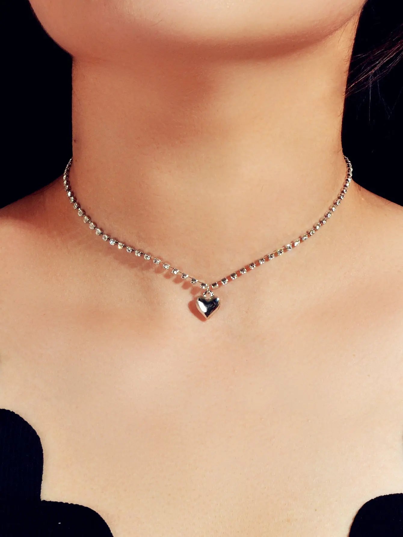 Luxurious Jewellery Full Rhinestone Decor Shining Silver Chain Heart Necklace Feelontop Jewellery