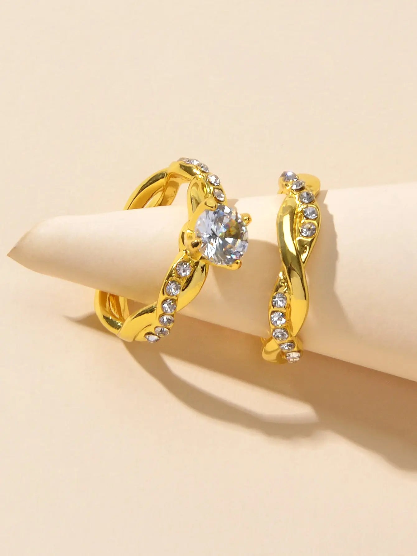 Simulated Diamond Finger Wedding Engagement Ring 2pcs Luxury Women Band Feelontop Jewellery