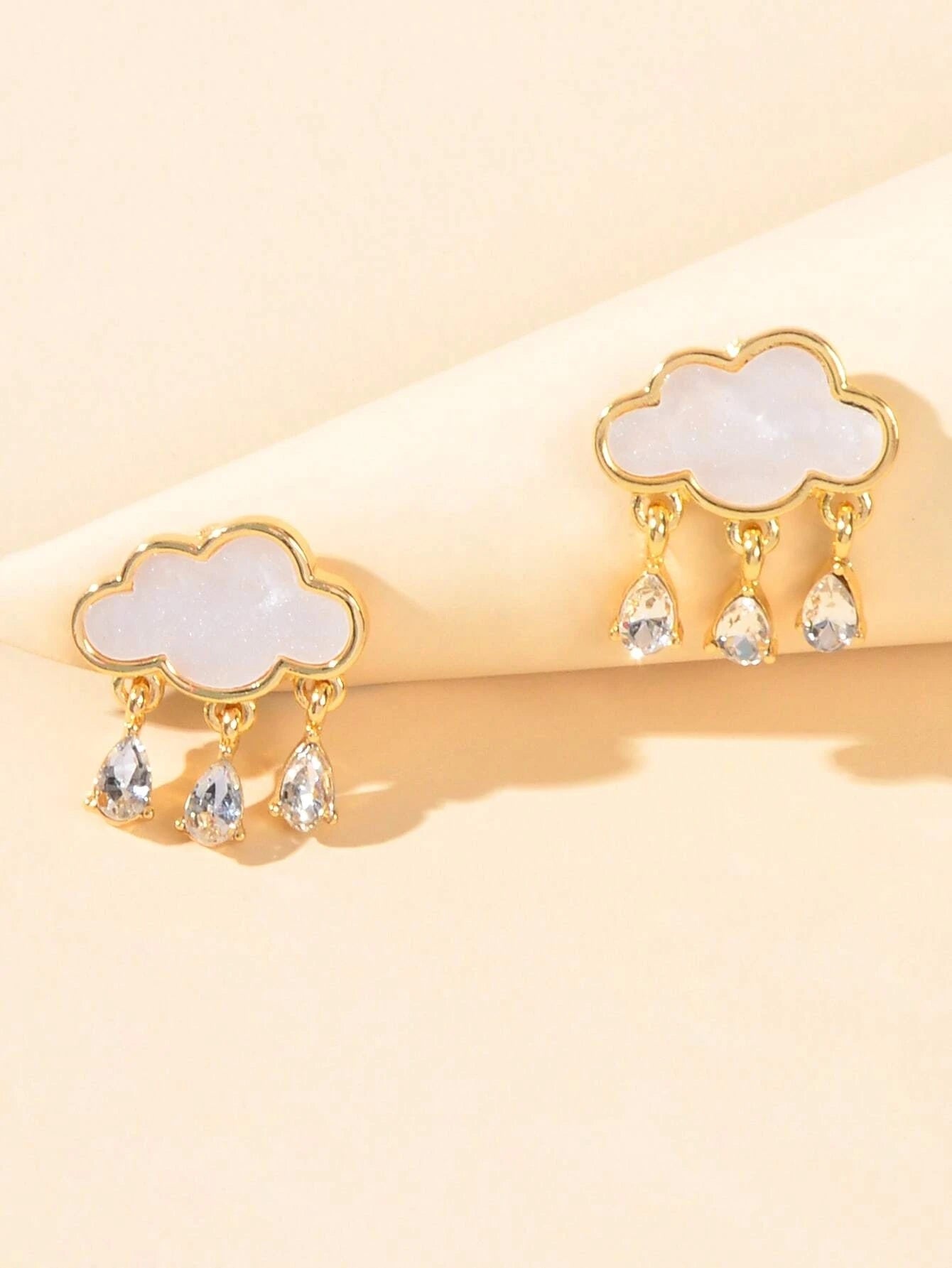Designer Jewelry Clouds Shape Water Drop Charm Dangle Earrings Funny Women Gift Feelontop Jewellery
