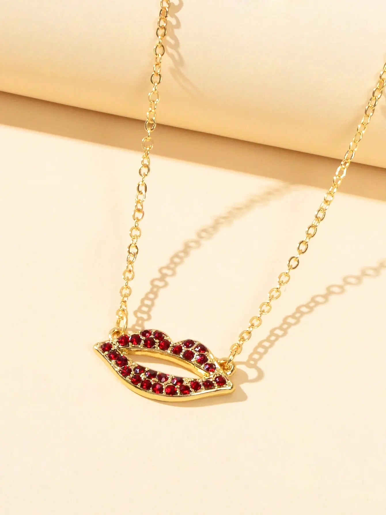Valentine's Day Lover Gift Jewelry Gold Chain Red Rhinestone Lips Charm Necklace Feelontop Jewellery