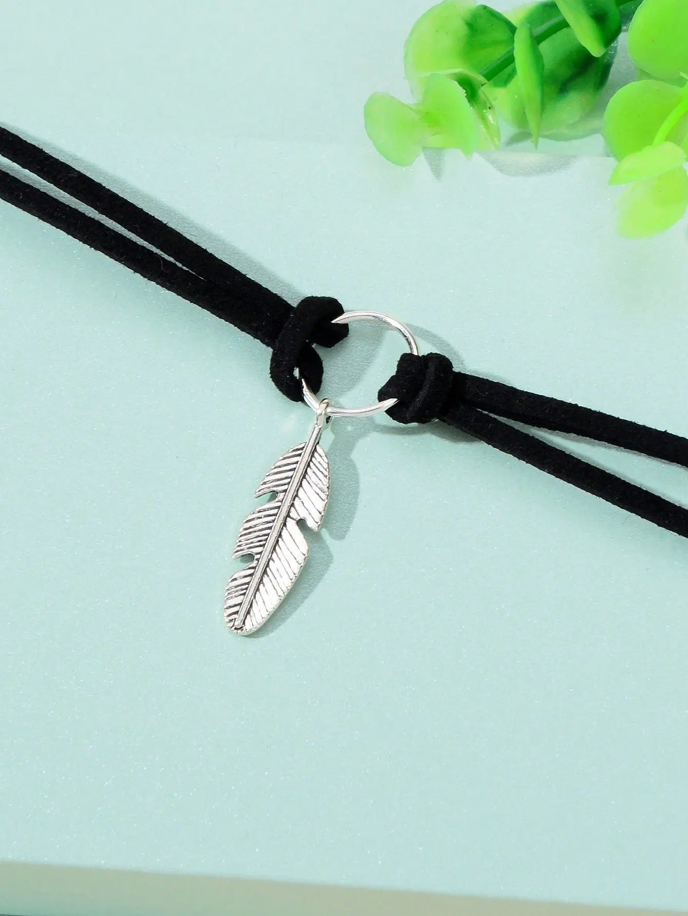 Vintage Feather Pendant Double Layer Leather Necklace - Boho Chic Accessory Feelontop Jewellery