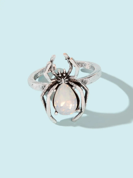 Vintage Silver Spider Open-Ended Ring with Diamond Accents Embrace Retro Jewelry Feelontop Jewellery