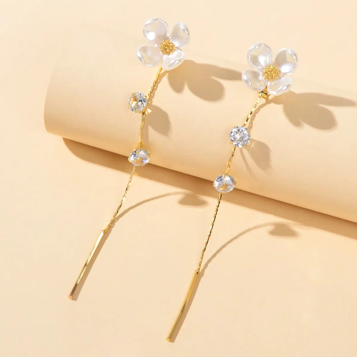 Designer Jewellery Rhinestone White Flower Long Chain Bar Charm Dangle Earrings Feelontop Jewellery