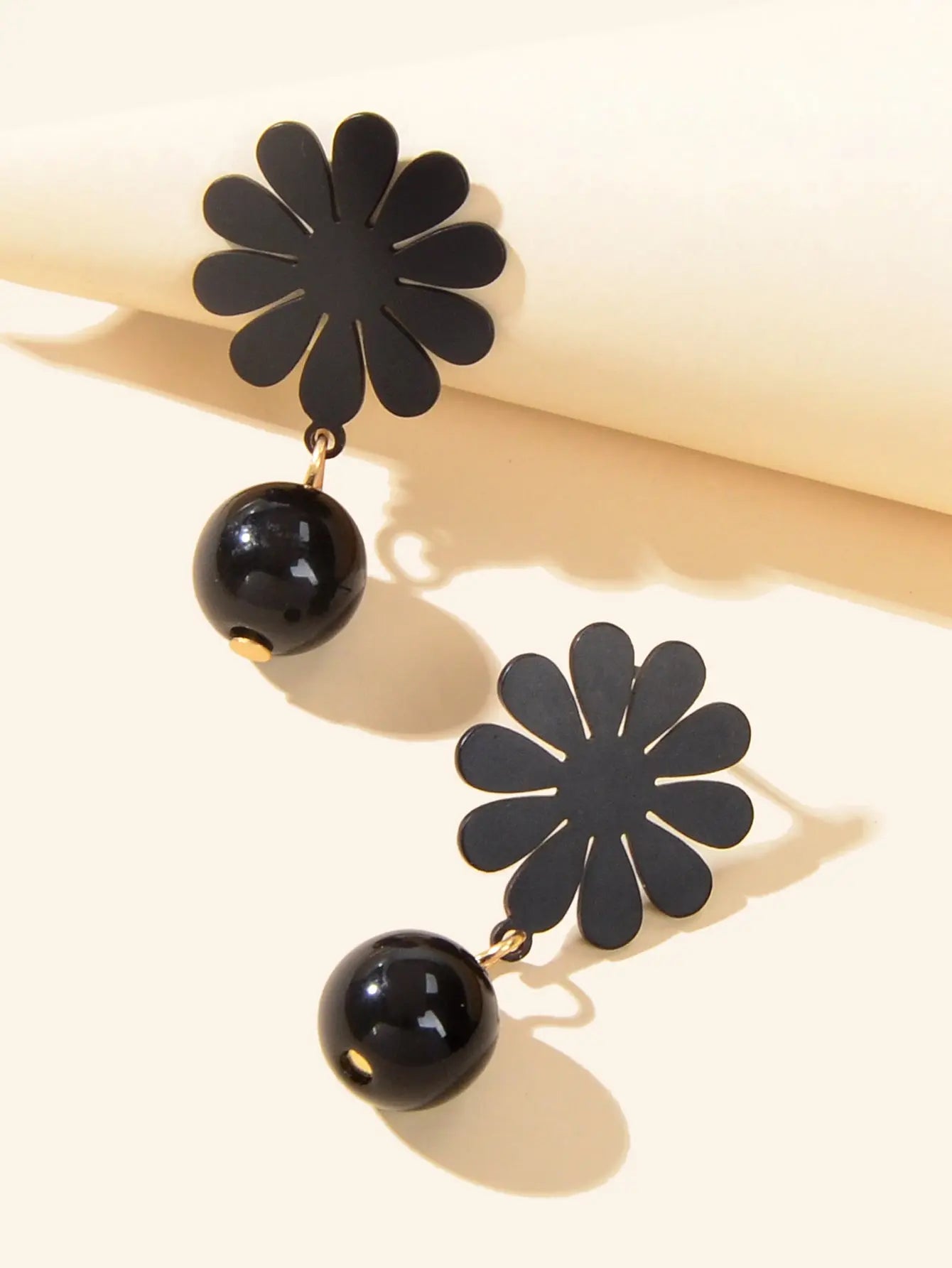 Black Flower Beads Dangle Pierced Personality Earrings Unique Chic Women Gift Feelontop Jewellery