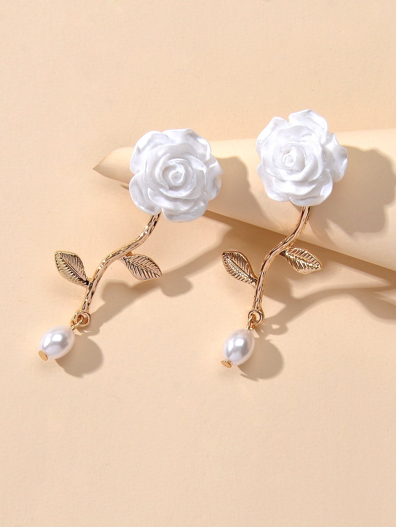 Elegant Resin Flower Leaf Pearl Charm Dangling Classic Stunning Bridal Earrings Feelontop Jewellery