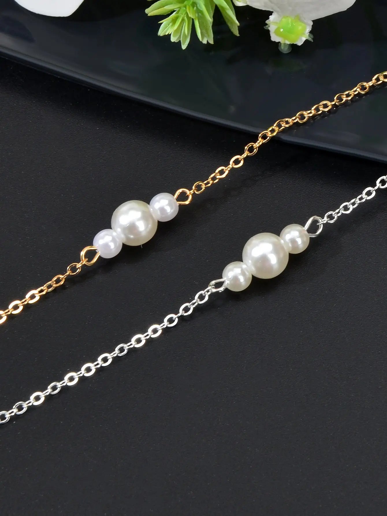 Pearl Adorned Minimalist Chain Bracelet - Elegant Simplicity for Every Occasion Feelontop Jewellery