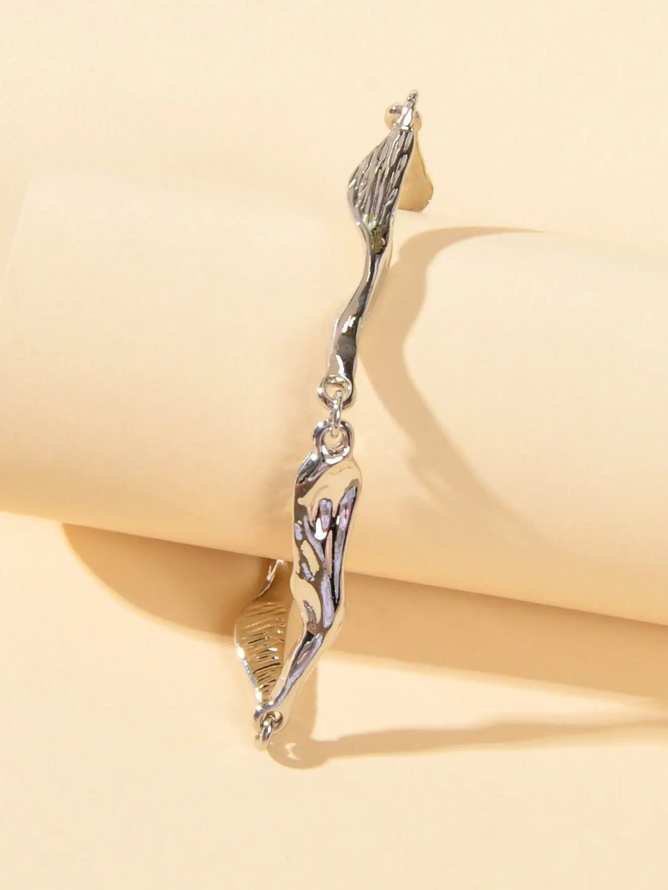 Designer Stylish Women Accessory Silver Metal Irregular Geometric Chain Bracelet Feelontop Jewellery