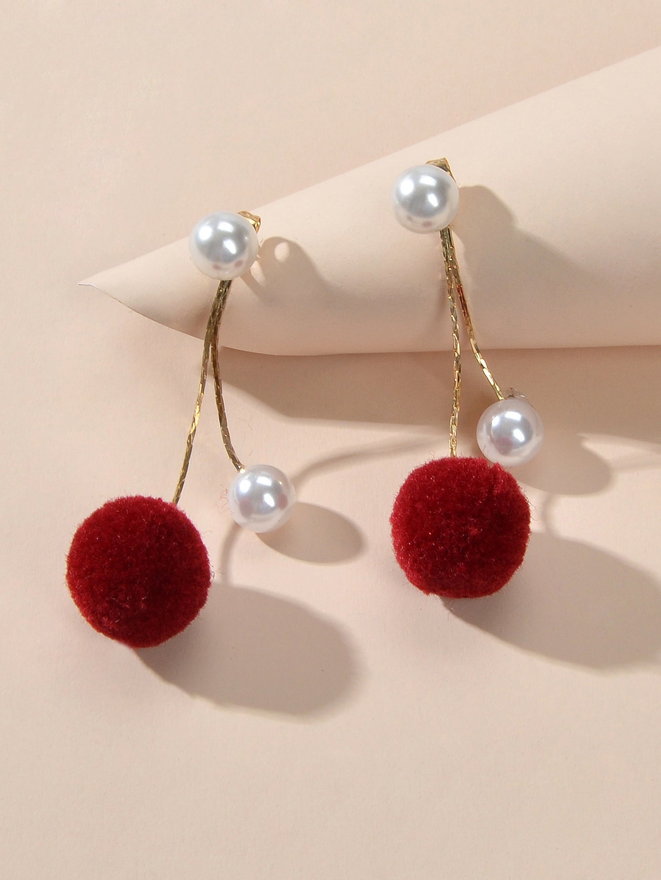 Retro Gold Chain Pearl Decor Ball Dangle Earrings Designer Jewellery Ear Jacket Feelontop Jewellery