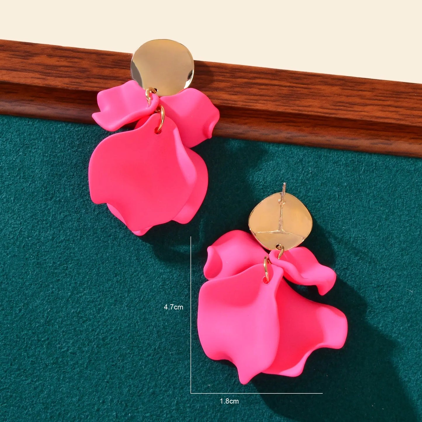 Romantic Gold Disc Decor Hot Pink Flower Petal Stud Earrings Women Jewelry Gift Feelontop Jewellery